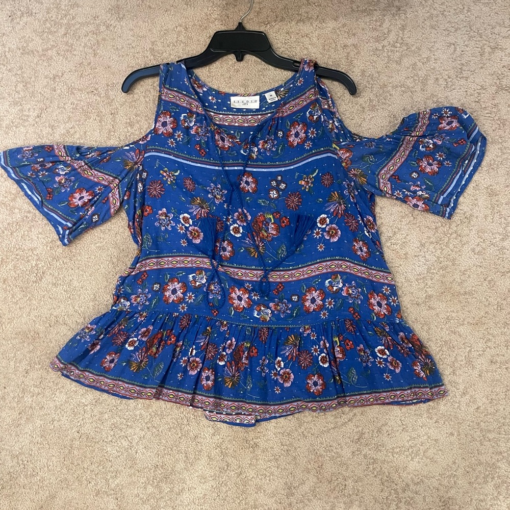 Studio JPR Blue floral Cold Shoulder Top